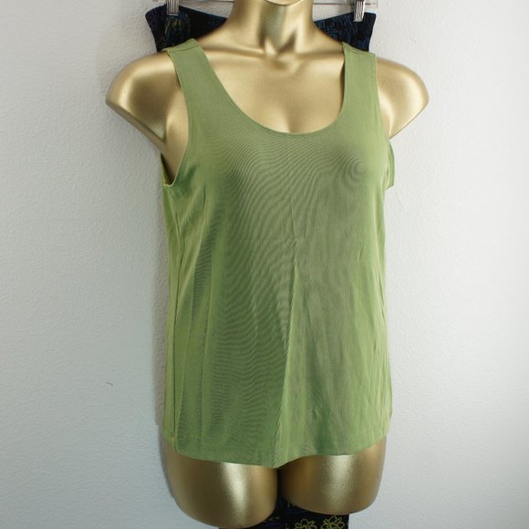 Chico's Tops - Chicos travelers tank top /pants outfit size 2